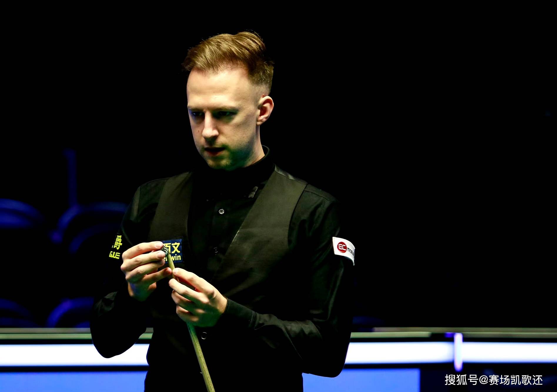 而是有较深 而是有较深