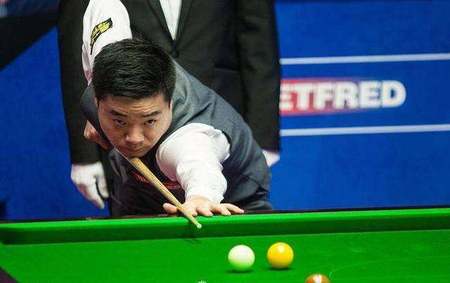 平均表现略 平均表现略