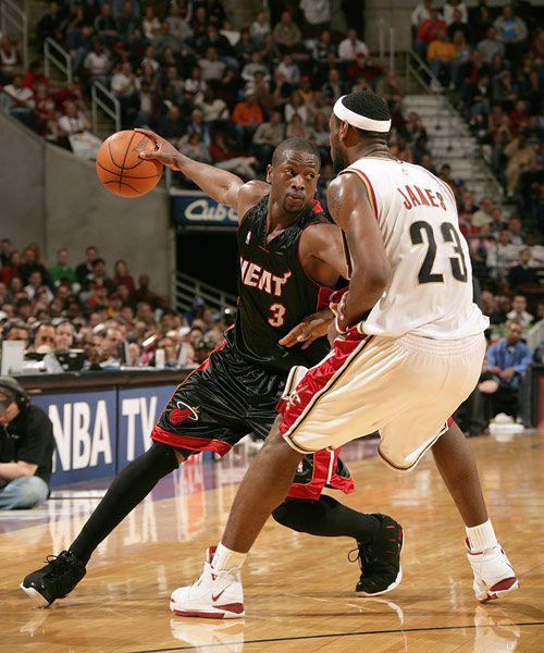 系一直牵动 系一直牵动