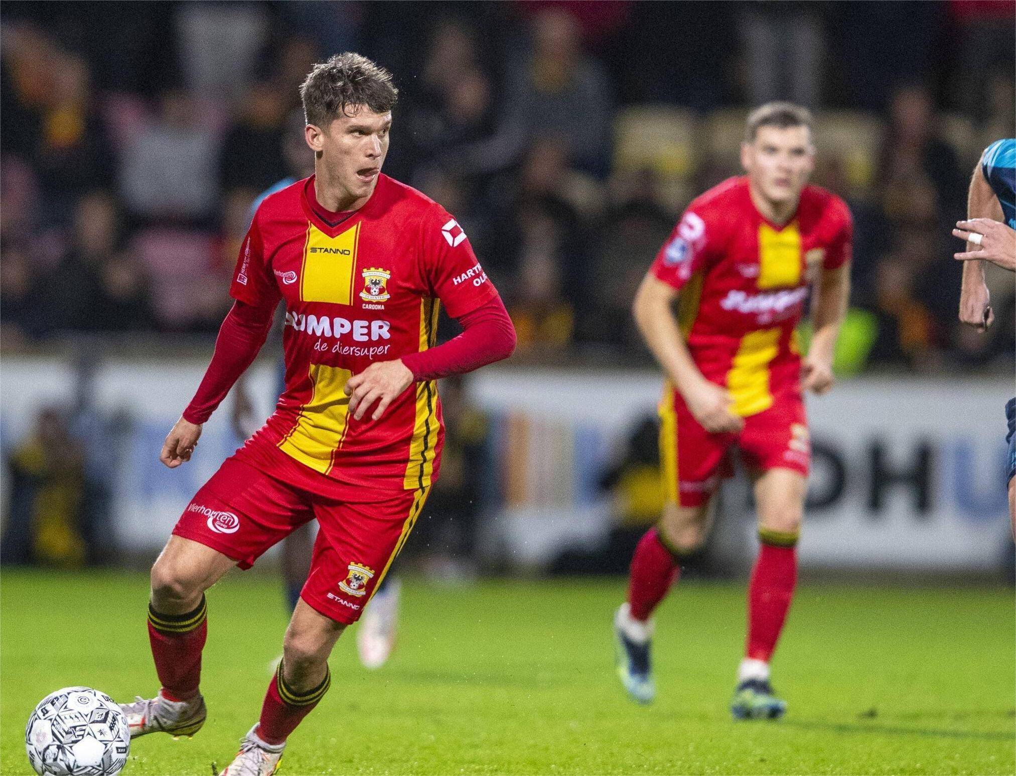 随着比赛的 随着比赛的